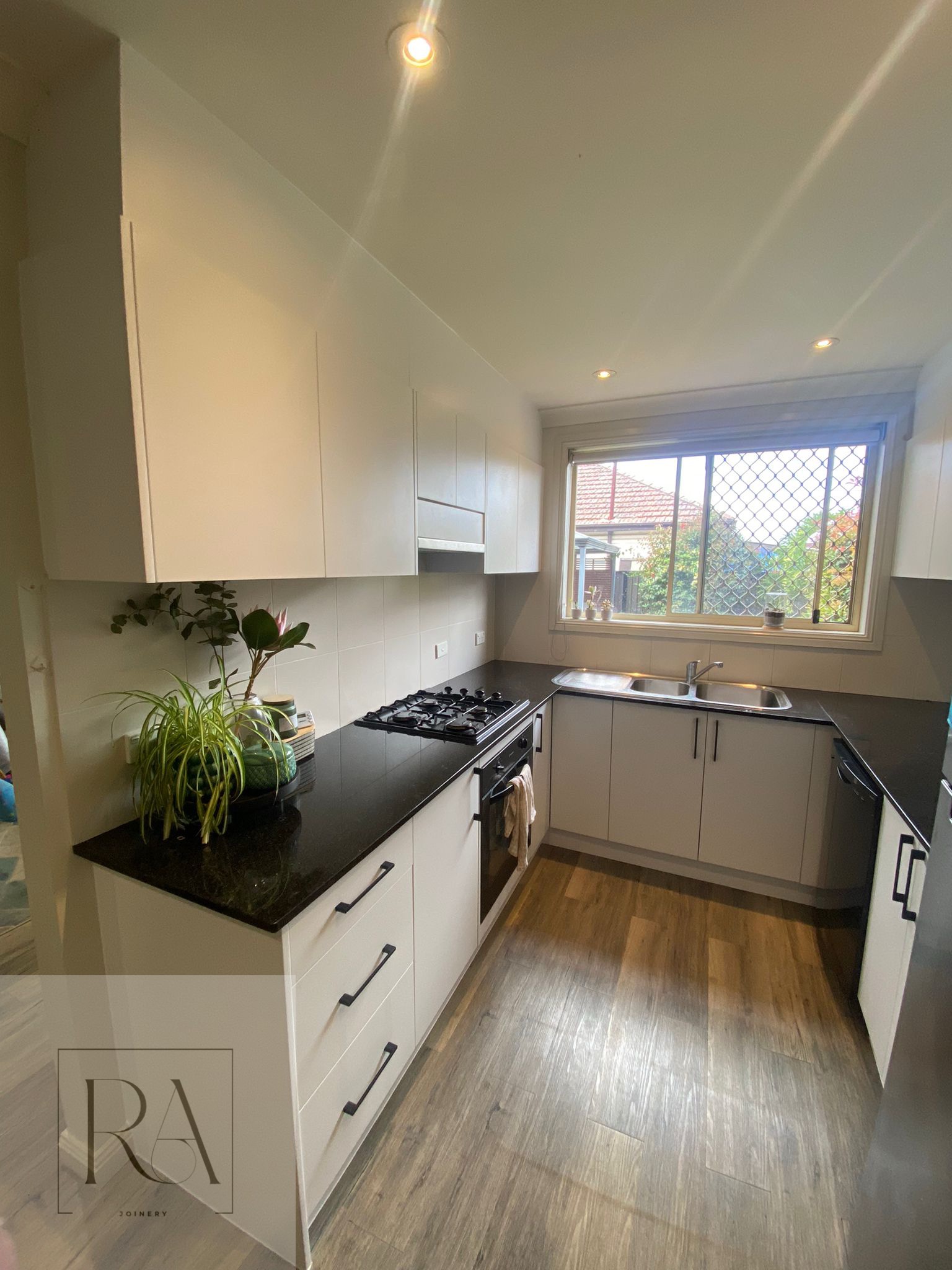 Kitchen Commission 1